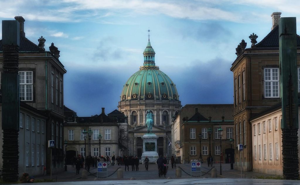 frederik-s-church-in-copenhagen-at-dusk